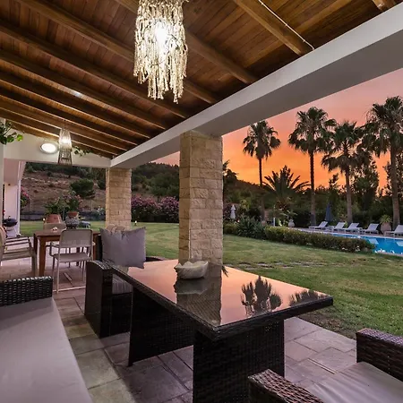 Villa Valasia İstanköy