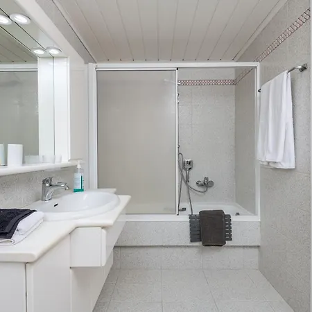 Valasia ヴィラ コス・タウン